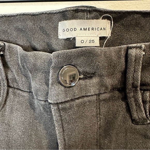 Good American Women’s Good Waist Crop Skinny Black Distressed Denim Jeans Size 0 - Picture 3 of 9